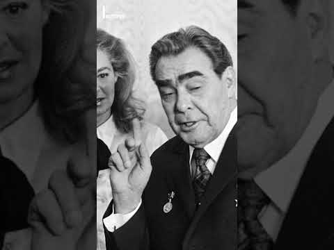 Анекдот про Брежнева, который рассказывал сам Брежнев #Shorts