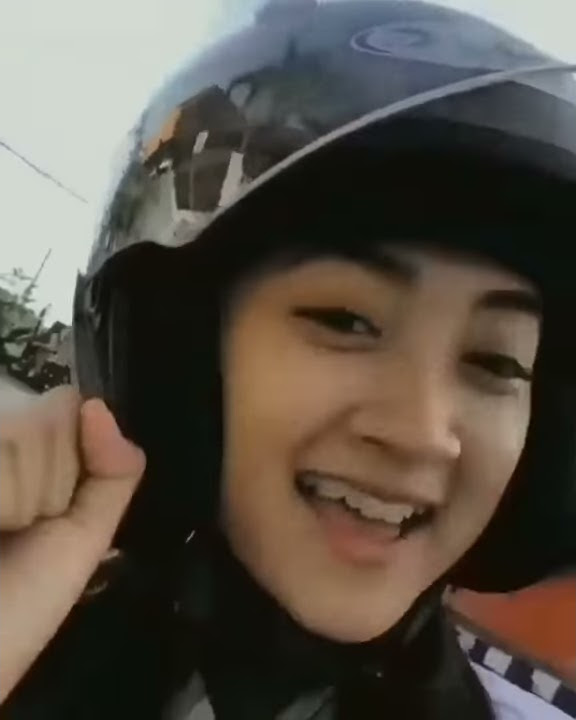 Story WhatsApp viral diucapin selamat pagi sama cewek cantik