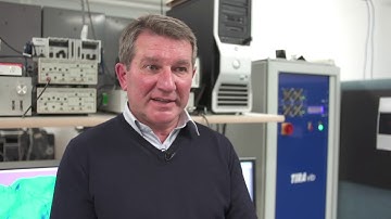 🔴 ANU Scientists create a Tractor Beam on water