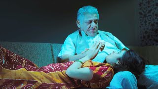 घागरा गीला करने चला था, उसने तो नेता की धोती ही उतार दी - Om Puri Jabardast Scene