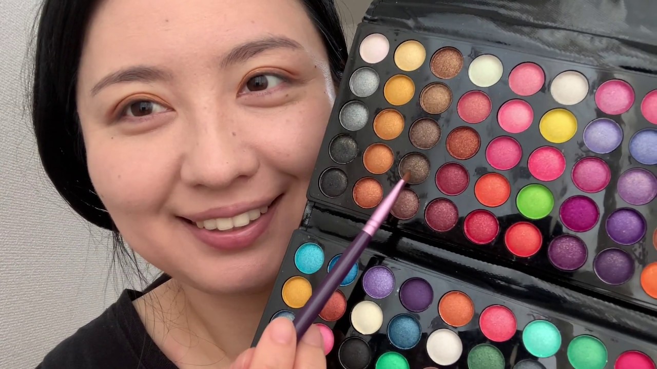 ASMR CASEIRO: ME MAQUIANDO =)