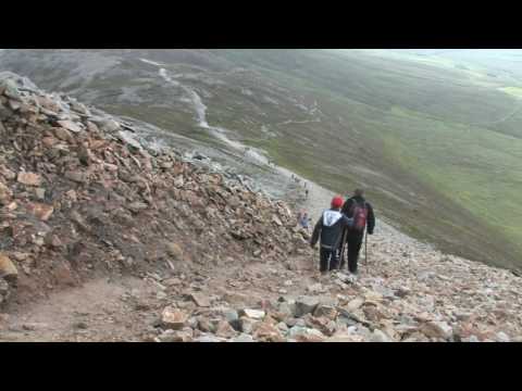 Video: Gids Voor Het Wandelen Van De Bedevaart Van Croagh Patrick In Mayo, Ierland