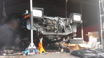 Happy 86 Day! (2017) Timelapse build of the Lion