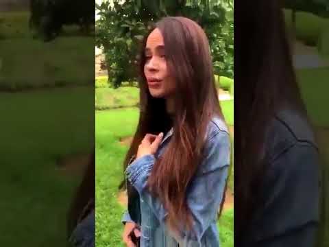 قالوا الحب أعمى قلت ليته يشوف جميل صوتها
