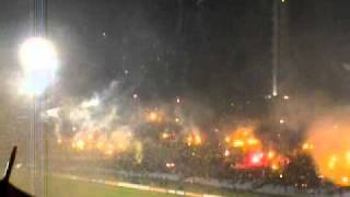 Recibimiento a Peñarol vs Santos Final de la Libertadores 2011 -