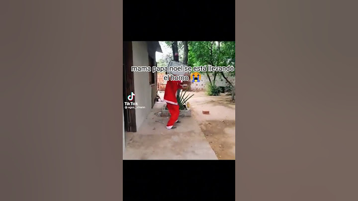 mamá papá Noel se está llevando el horno😭