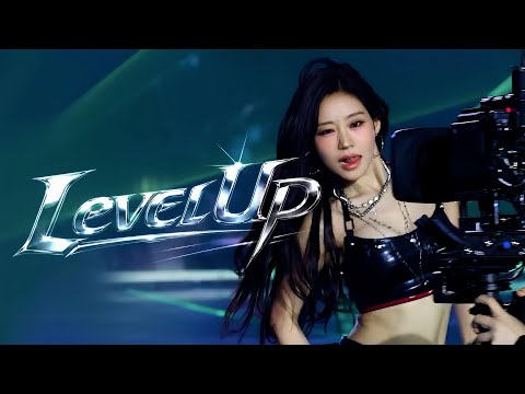 2026 SBS 가요대전 SUMMER 'Level Up' ⏐ KISS OF LIFE JULIE 키스오브라이프 쥴리 직캠 fancam_260809-썸네일