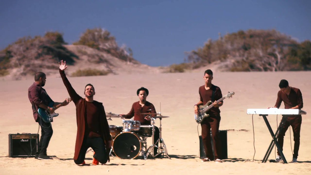 Huellas de Fuego (Guelmis Tavárez) - Hosanna - Video Oficial HD - Música Católica cristiano felicio