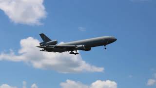 KC-10 extender go-around