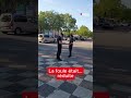 Donald Trump hué en arrivant à Versailles