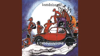 Video thumbnail of "Bandabardò - Uomini Celesti"