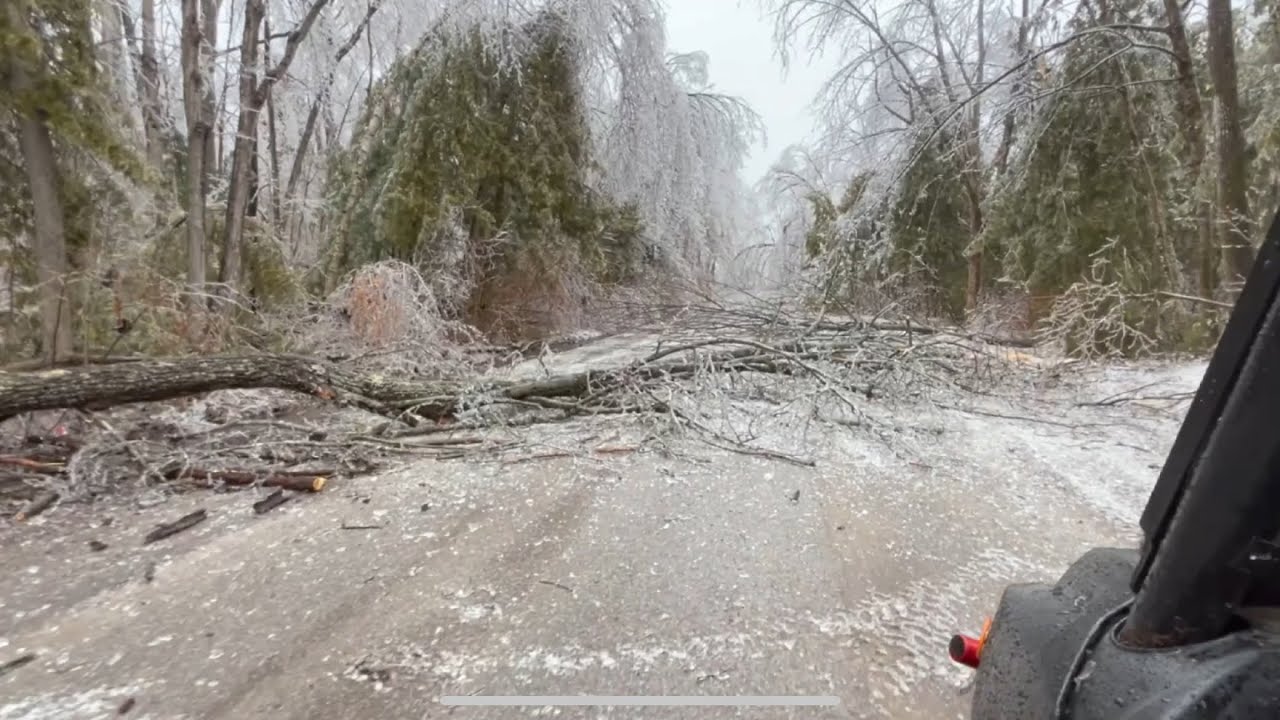 Devastating ice storm ￼hits Ontario 2025