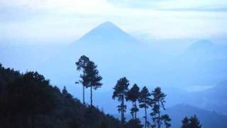 Miniatura del video "Kang Mandor: degung gamelan by Ujang Suryana (West Java)"