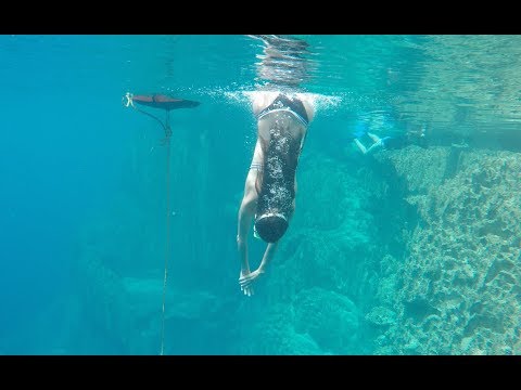 Freediving Small Tunnel At 15m Barracuda Lake Youtube