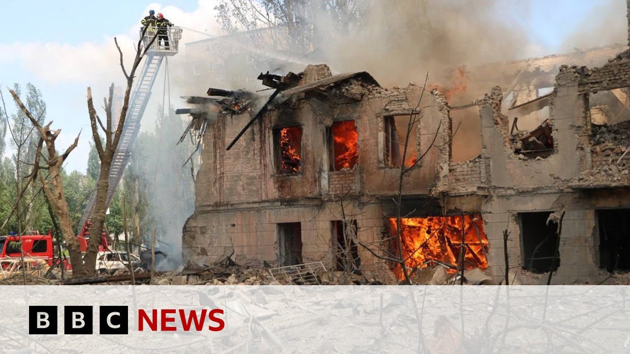 Ukraine war: Hospital destroyed by Russian missile attack – BBC News