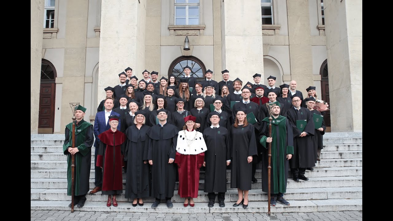 Uroczystość Promocji Habilitacyjnych i Doktorskich 2025 🎓 | Uniwersytet Ekonomiczny w Poznaniu