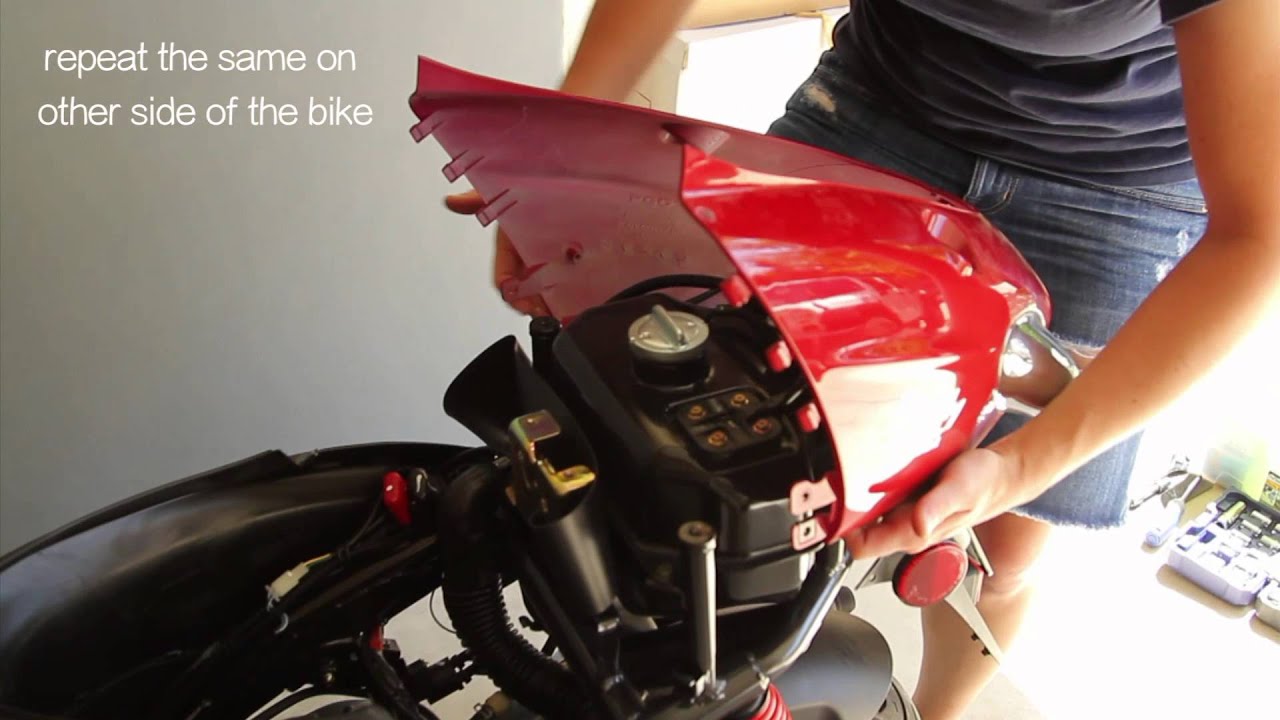 Genuine Buddy #5 Rear Side Cover Removal | Mitch's Scooter Stuff