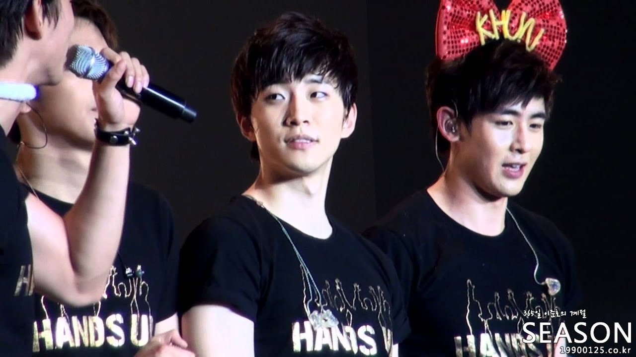 120218 2PM HANDS UP ASIA TOUR in BANGKOK - 앵콜 준호 직캠