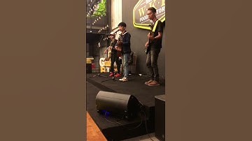 Thumbnail of CAKE - I WILL SURVIVE