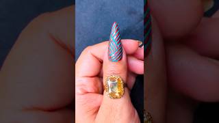 Beautiful strip nail art design for beginners 💝 🤩#nailarttutorial #nailart #shorts