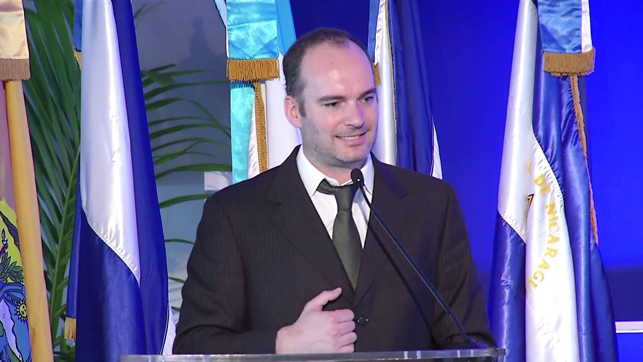 Conferencia de Ryan Cooper