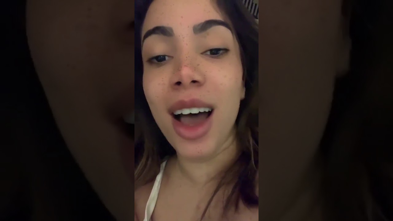 Anitta Stories, November 26, 2019