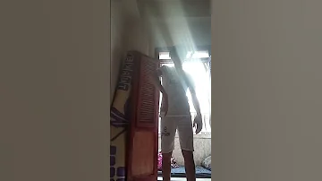 اذا غمزه عينك لواحد غيري والله لموت الليله 