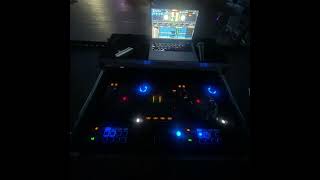 Free And Single X Curves