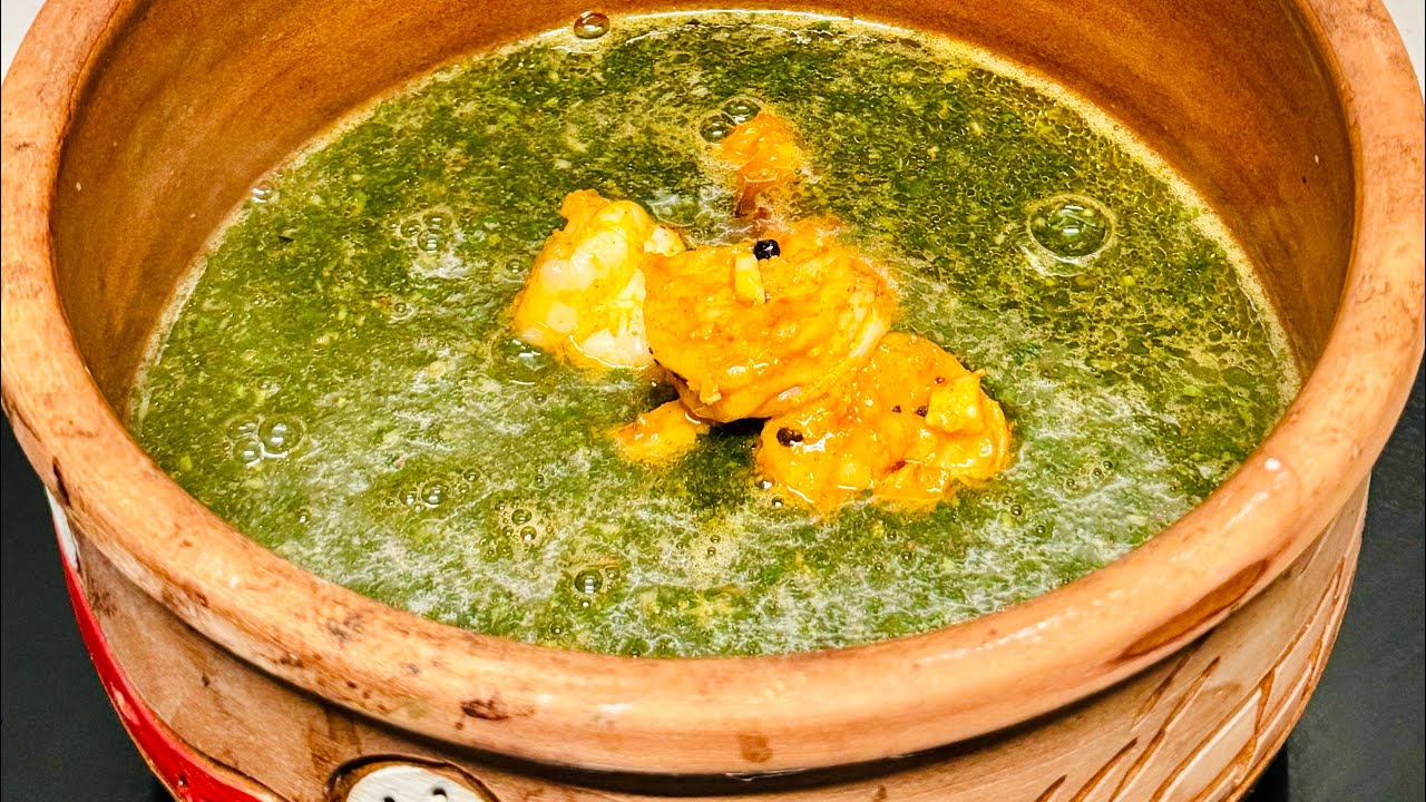 Egyptian Molokhia with shrimp @lydiascookinglab