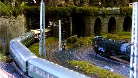 Märklin Modelleisenbahn Marklin Layout: Roco 18201