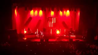 Hurts - Miracle (live from Fórum Karlín, Prague 17. 11. 17)