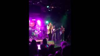 Love Never Felt So Good By Present