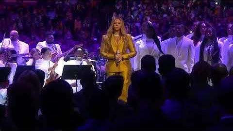 Beyoncé performing Halo Tribute to Kobe Bryant