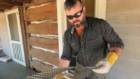 PREPARING A 194 YEAR OLD LOG CABIN FOR NEW CHINKING (OR ANY LOG CABIN) FOR NEW CHINKING | PART 1