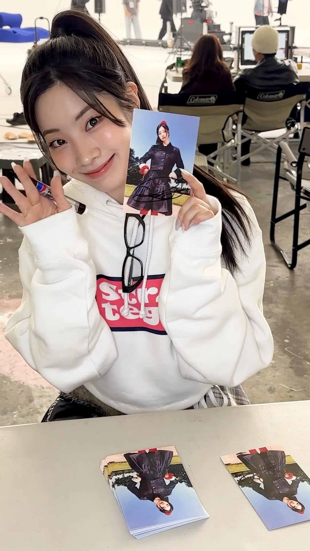 ✏️? Grab a copy of 'STRATEGY' with the TWICE Store exclusive signed postcard #TWICE #트와이스 #STRATEGY