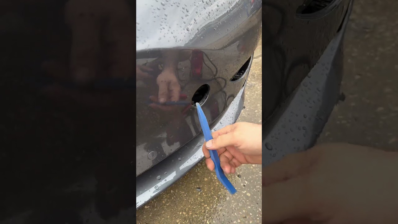 Dead Tesla! How Can We Get Into It? #shorts #tesla #teslamodel3 #car #mechanic #crazy #hack #tips