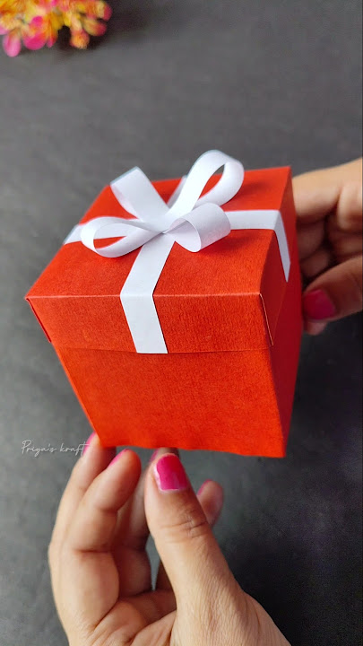 DIY Paper gift box🎁 #shorts #diy #priyazkraft #papercrafts