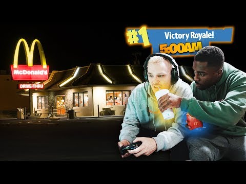 Playing Fortnite Overnight IN MCDONALDS (UNLIMITED FOOD)