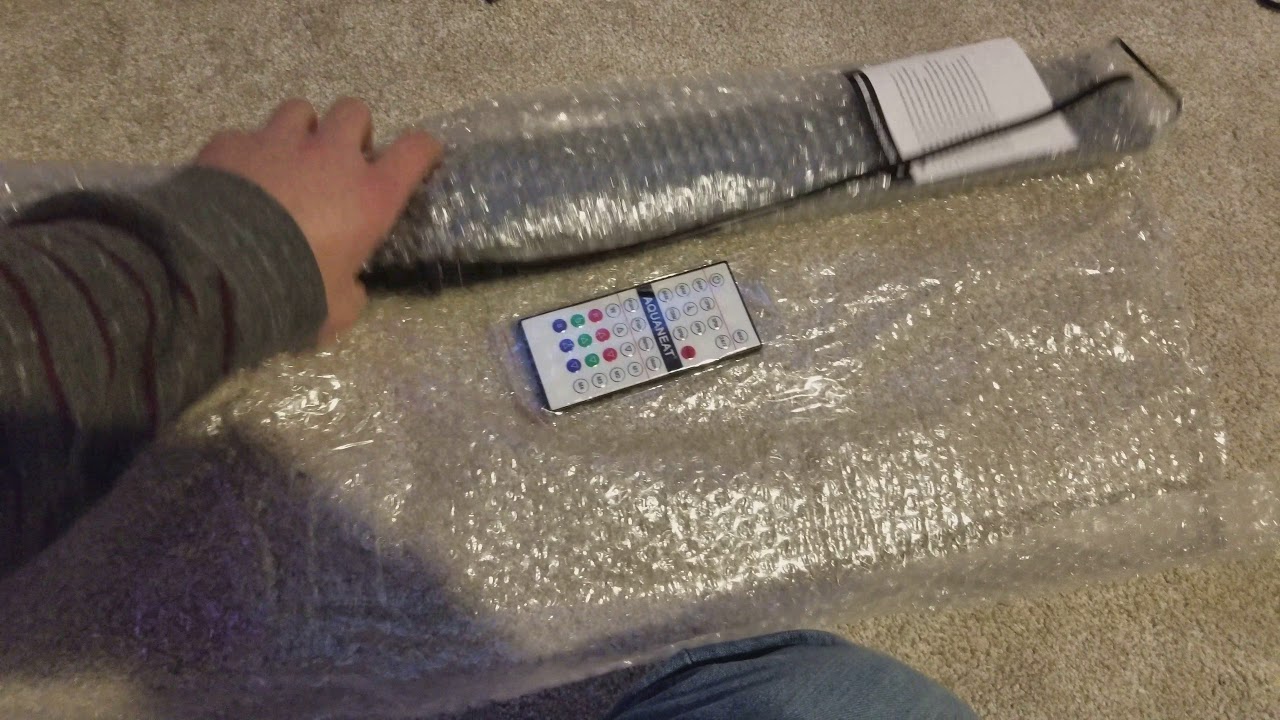 something in the way she moves AQUANEAT full spectrum led light unboxing (Ebay)