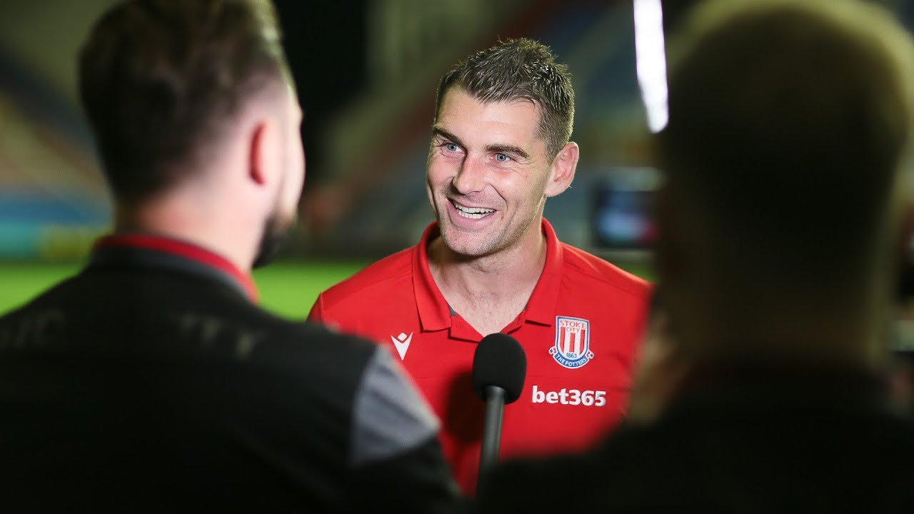 Sam Vokes Claims First Goal Of The Season