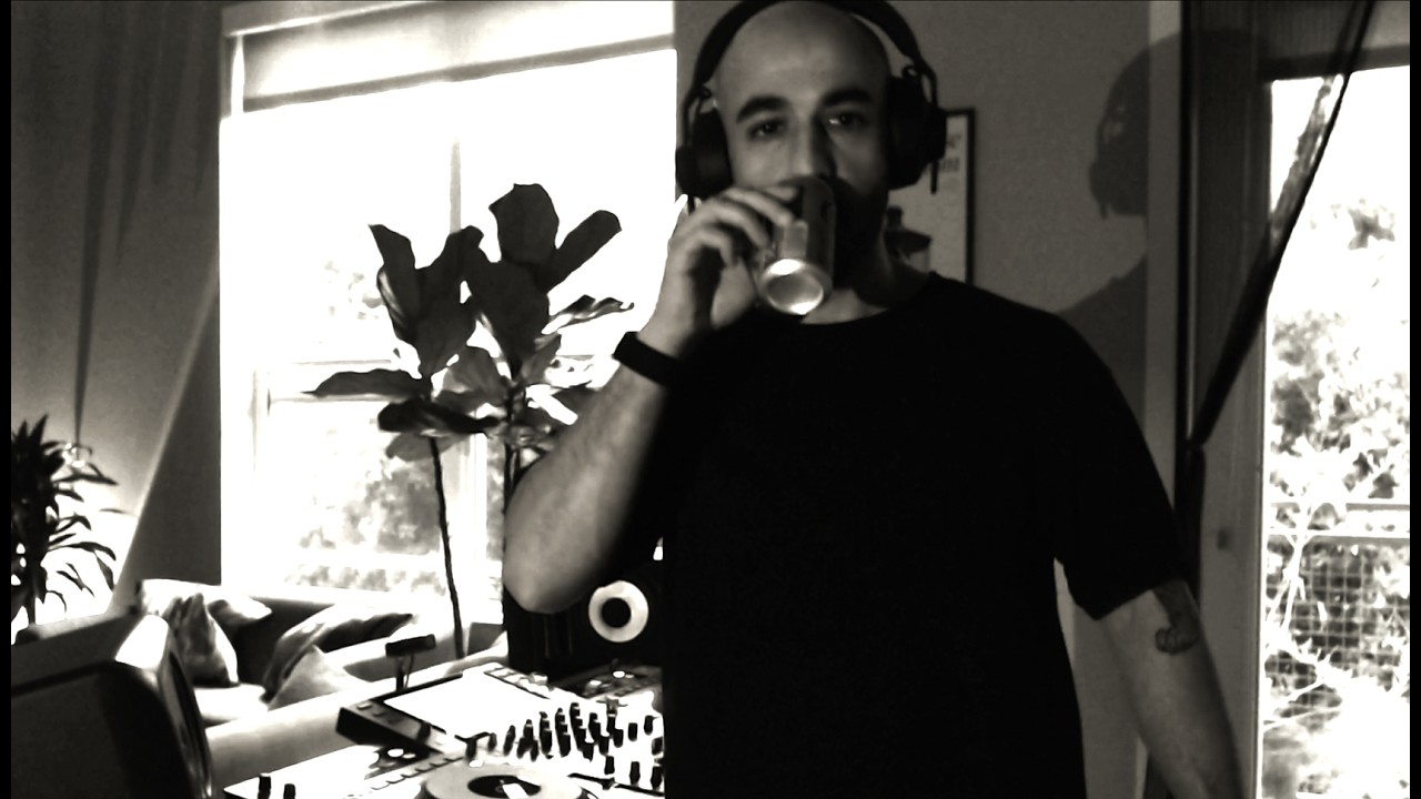 SGS 010: Minimal & Deep Tech | 1 Hour Living Room DJ Mix