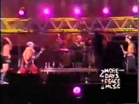 Putar If You Have to Ask (Woodstock 12th August 1994) - Red Hot Chili Peppers