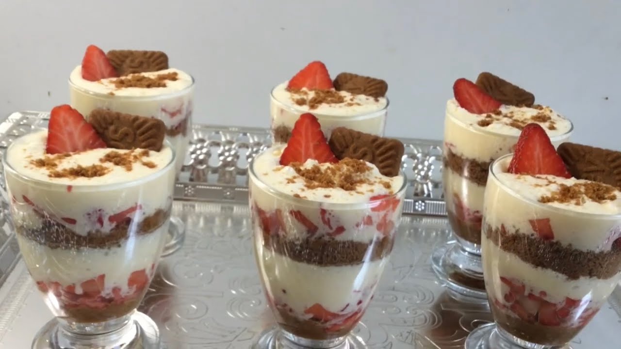 Tiramisu aux spéculoos et fraises