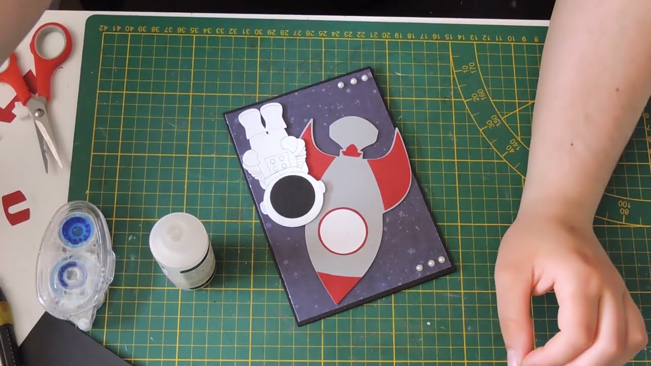 tuto carte espace  (inlovearts shop et DYI Artbin Store)