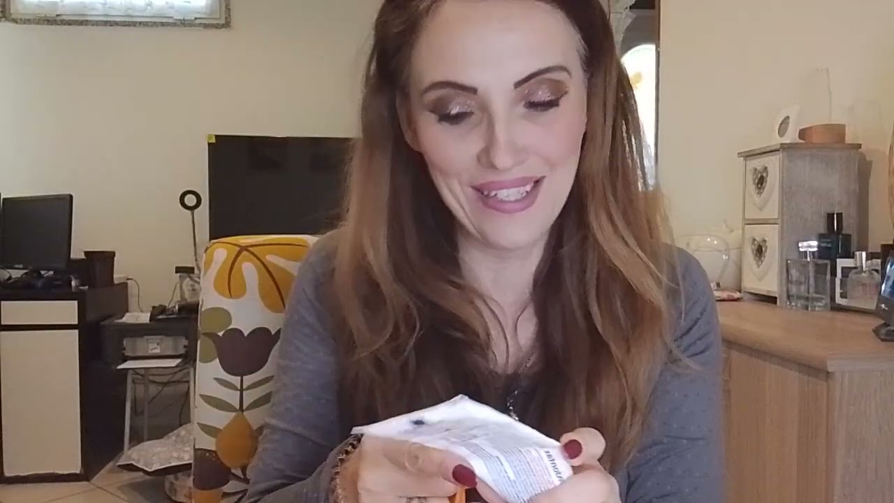 Finiti di Ottobre ( make up e cura della persona pelle e capelli)