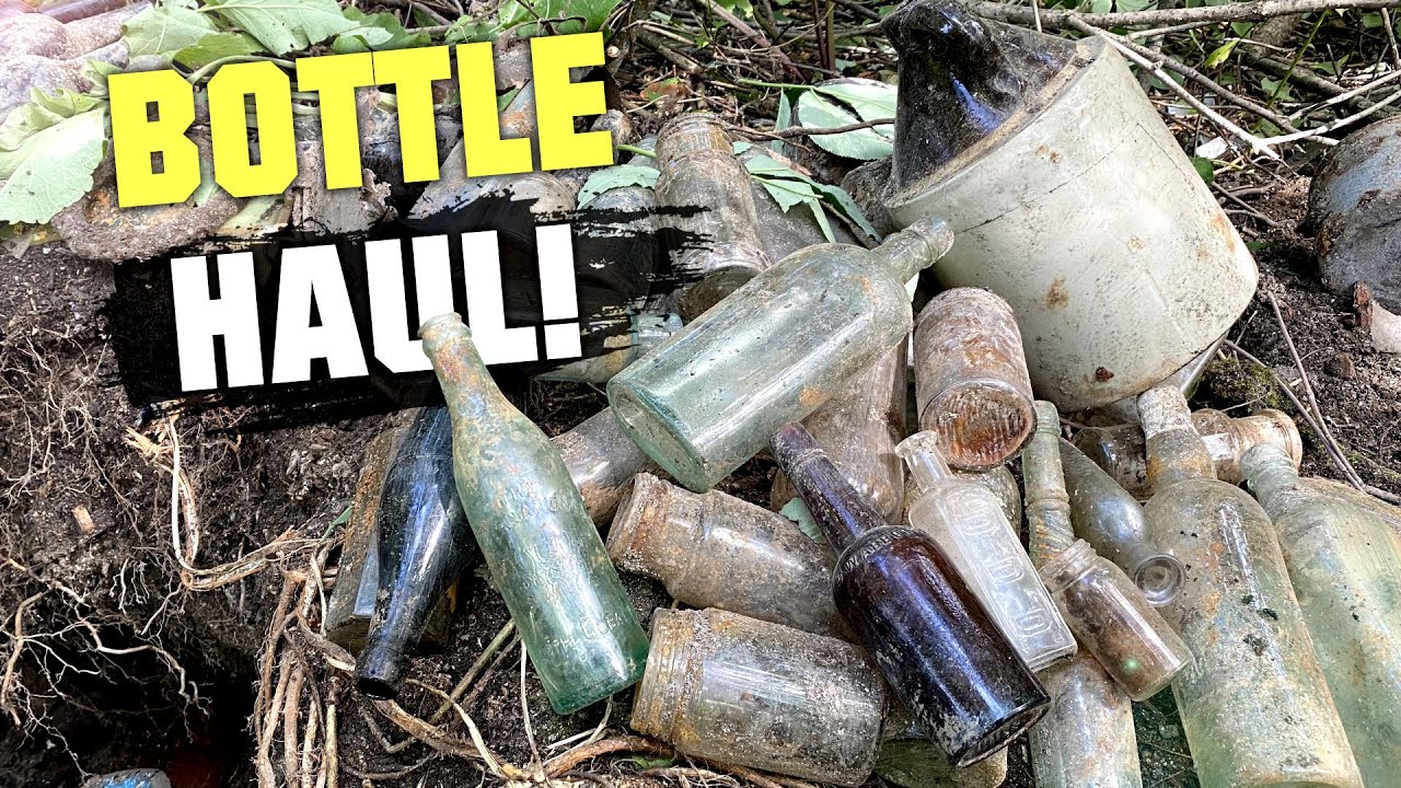 NON STOP ANTIQUE BOTTLES!! Canadian Dump Digging For 100 Year Old Antique Bottles!! Northern Ontario