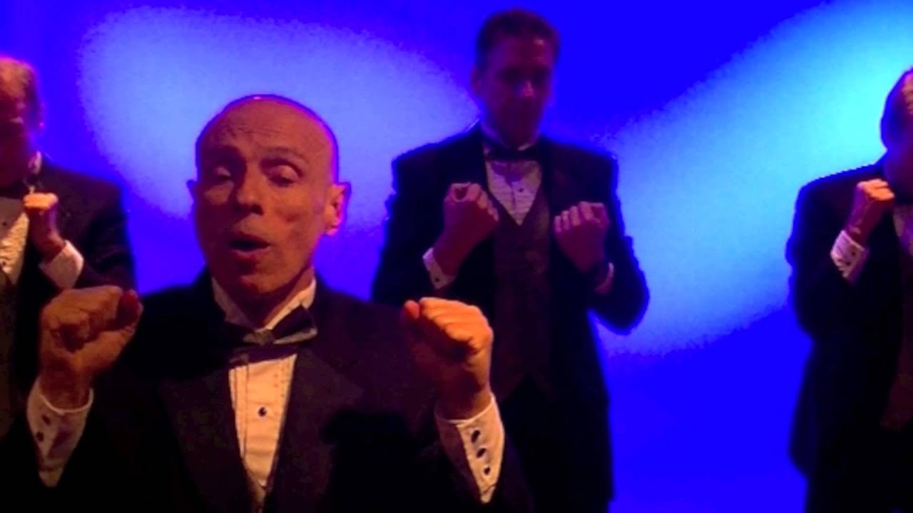 "Stepped Right Outta My Dream" too MUCH SyLviA Chords Chordify