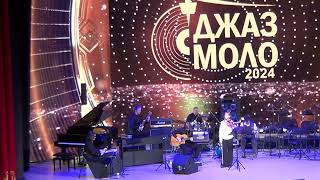 : "Cadaques."Acoustic Alchemy.  "Stop time band."