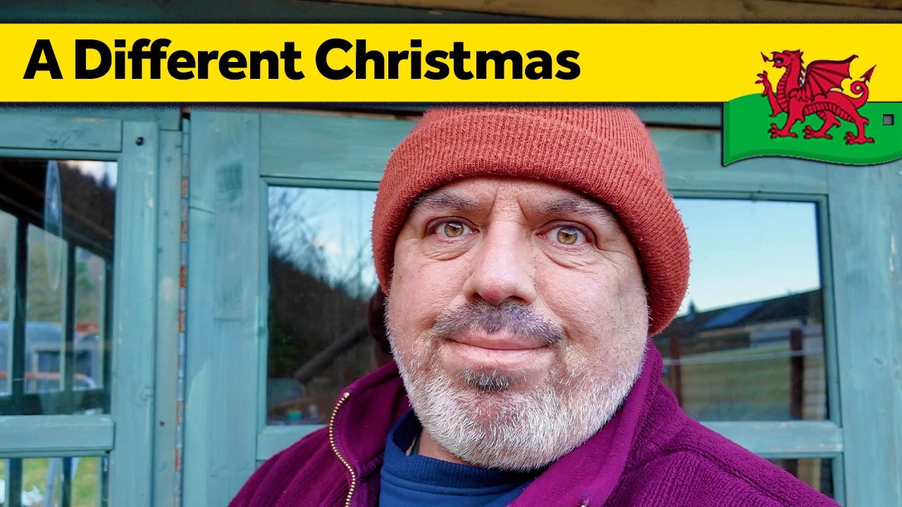362. Christmas in a Miners Cottage in Wales - Slow Living Alone in Wales