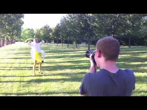 Ross Floyd: Behind the scenes - Banana Shoot HD